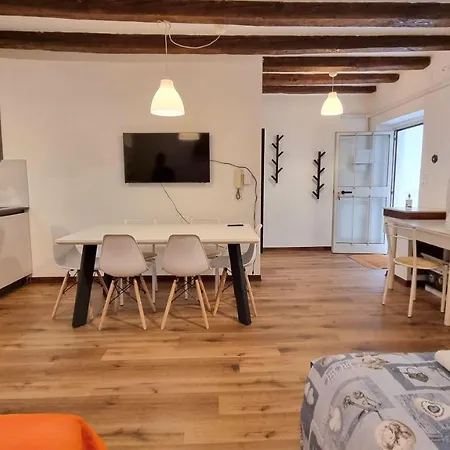 Casa Vald * 的里雅斯特
